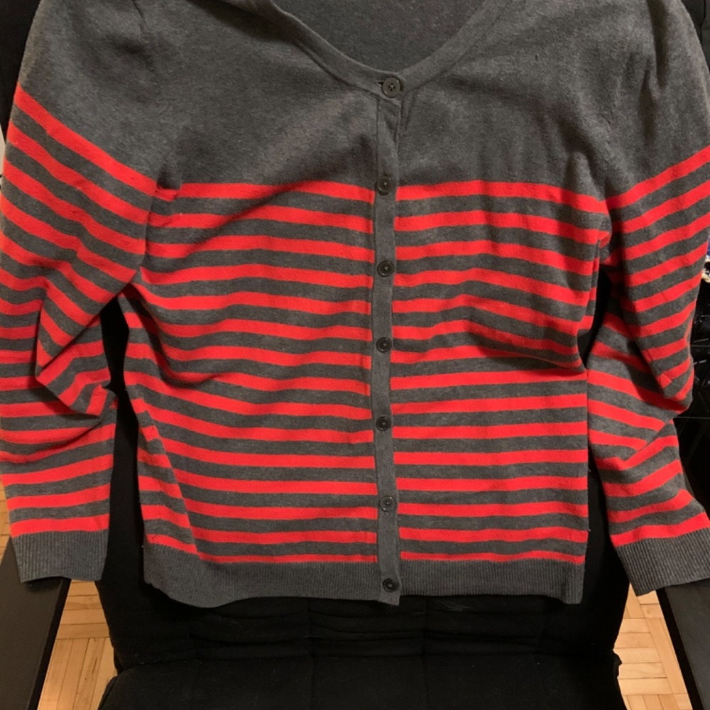 Sweater - Picture 2 of 2